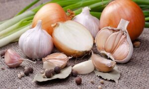 Cách bảo quản hành, tỏi để lâu không bị hỏng