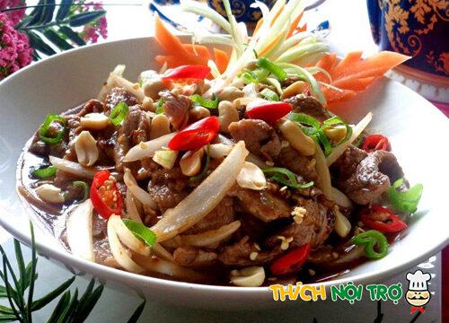Cách làm món thịt bò sốt me ngon bá cháy!