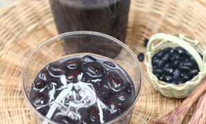 Cách nấu chè đỗ đen ngon tuyệt cú mèo giải nhiệt ngày nắng nóng !