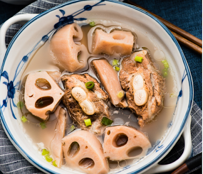 Bồi bổ cả nhà với món canh củ sen hầm xương thơm ngon, đủ chất!