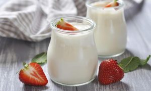 Bí quyết để mẹ làm sữa chua (yaourt) thơm ngon, sánh mịn tại nhà